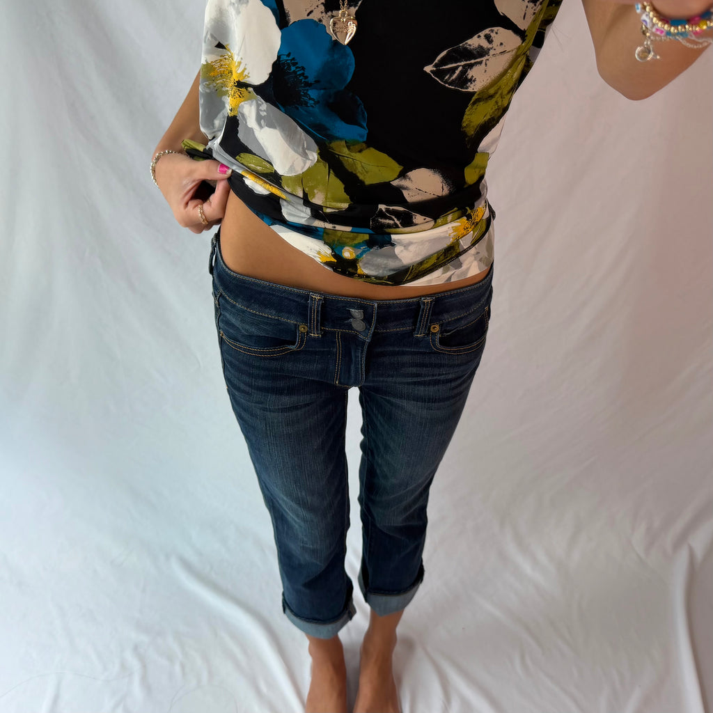 Vintage American Eagle low rise capris jeans